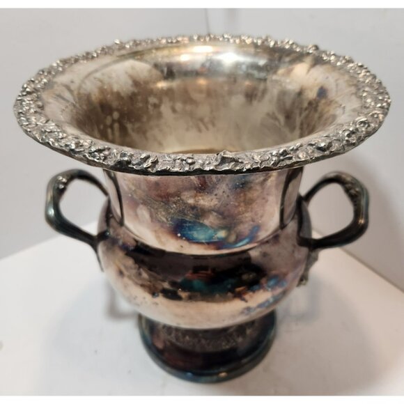 Vintage Sheridan Victorian Silverplate Ice Champagne Wine Bucket Trophy Style - Picture 1 of 16